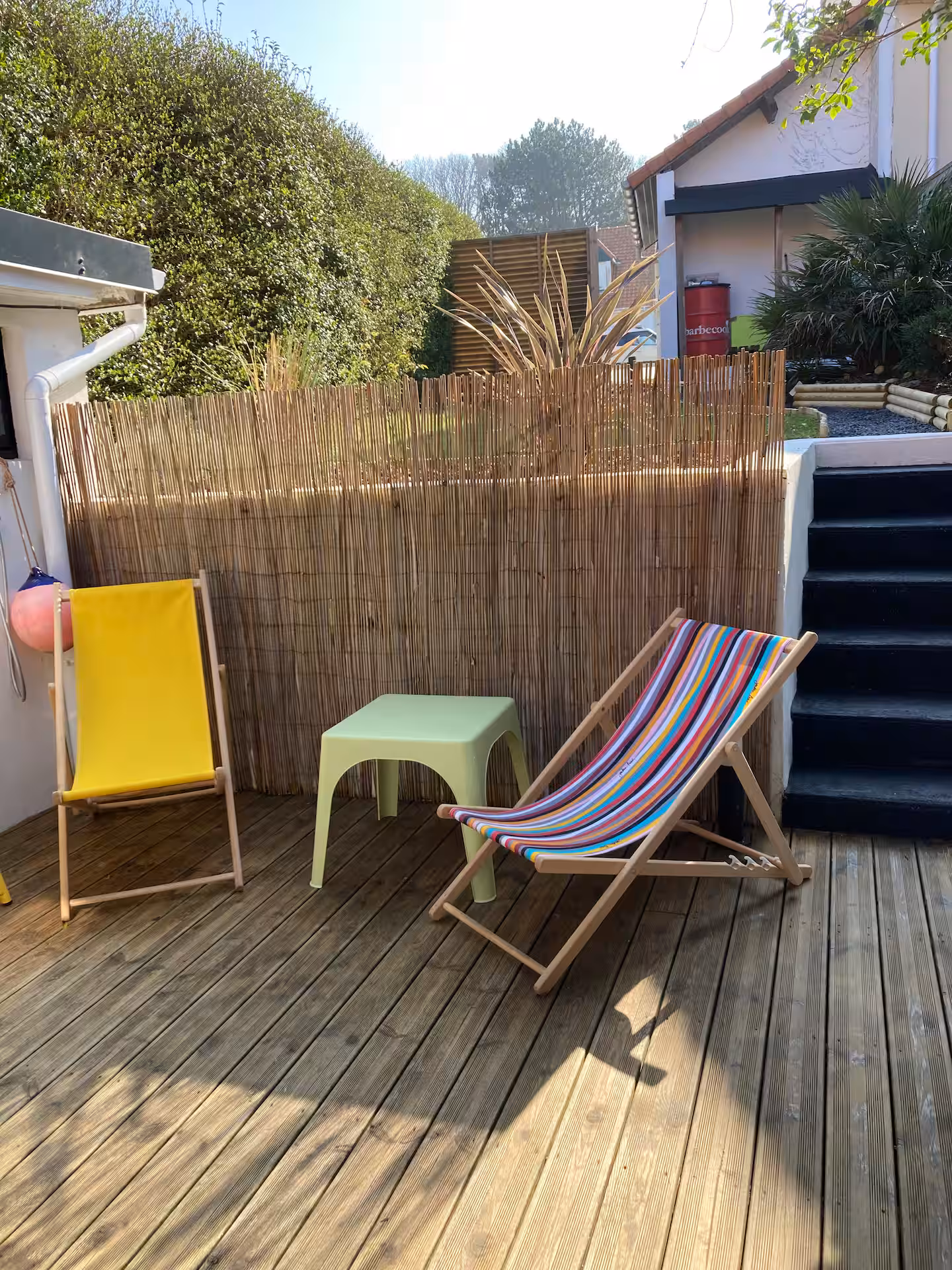 Terrasse avec mobilier d'extérieur